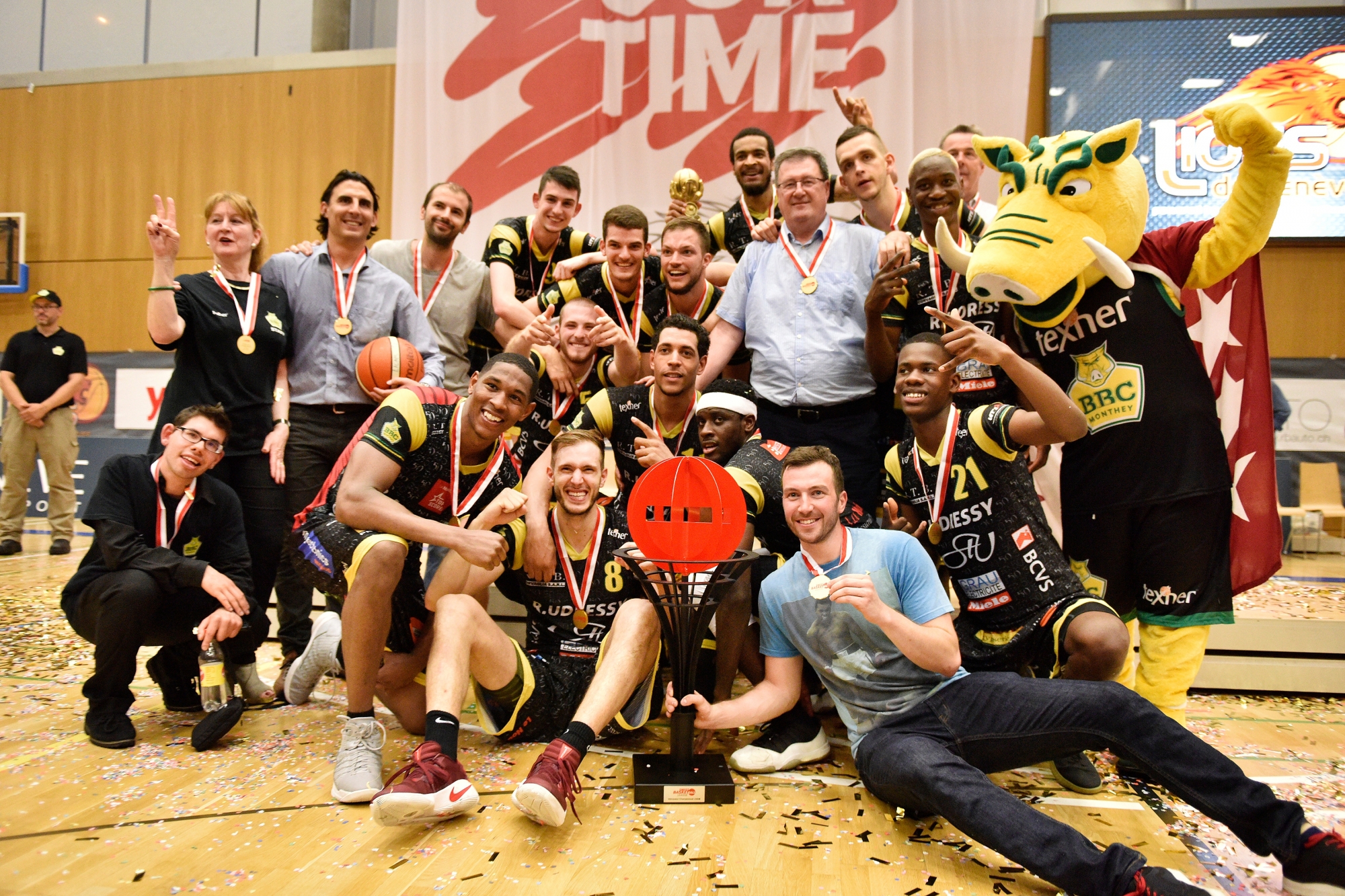 Grand-Saconnex, le 13.06.2017. Finale des Play Off de Basket LNAM. BBC Monthey-Lions de Geneve.

Le BBC Monthey est Champion Suisse saison 2016-2017.

(Le Nouvelliste/Christian HOFMANN) BBC MONTHEY-LIONS DE GENEVE