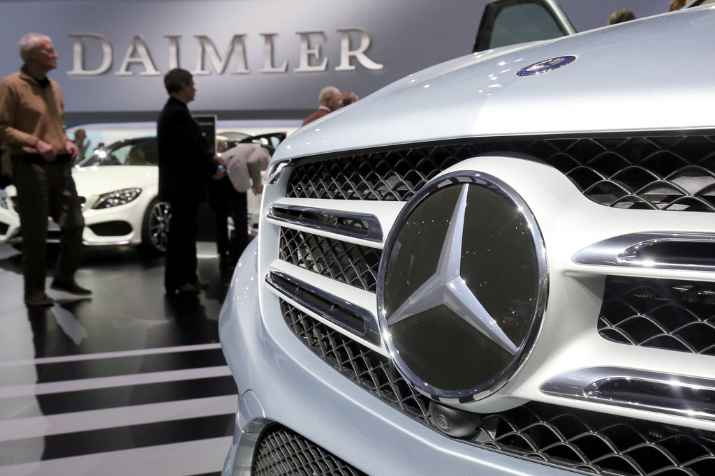 Du côté de Daimler, on a reconnu qu'une enquête était en cours.