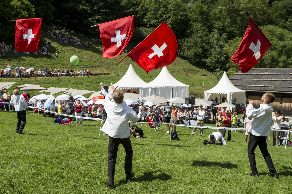 La fête s'est déroulée sans incidents, a annoncé la police cantonale uranaise. A nouveau, seules les personnes qui s'étaient inscrites ont pu rejoindre la prairie du Grütli.