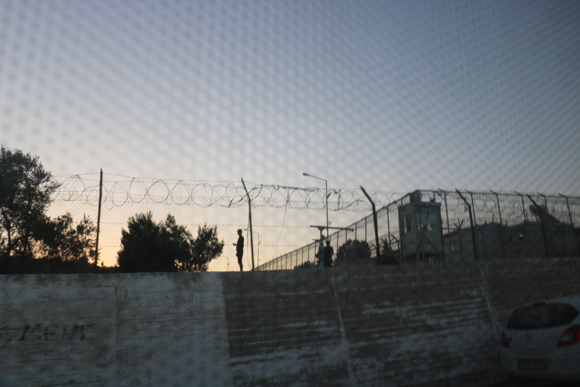 Le camp de Moria sur l'île de Lesbos abrite également une prison.
