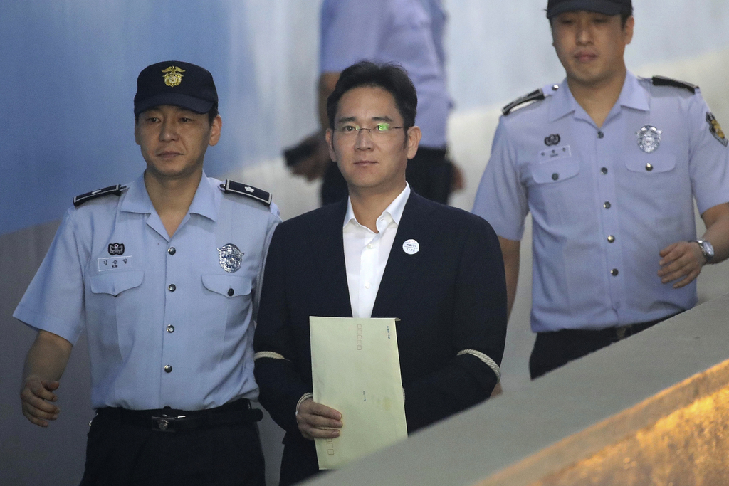 Lee Jae-yong est le vice-président de Samsung. Il a été condamné pour corruption, abus de biens sociaux et parjure.