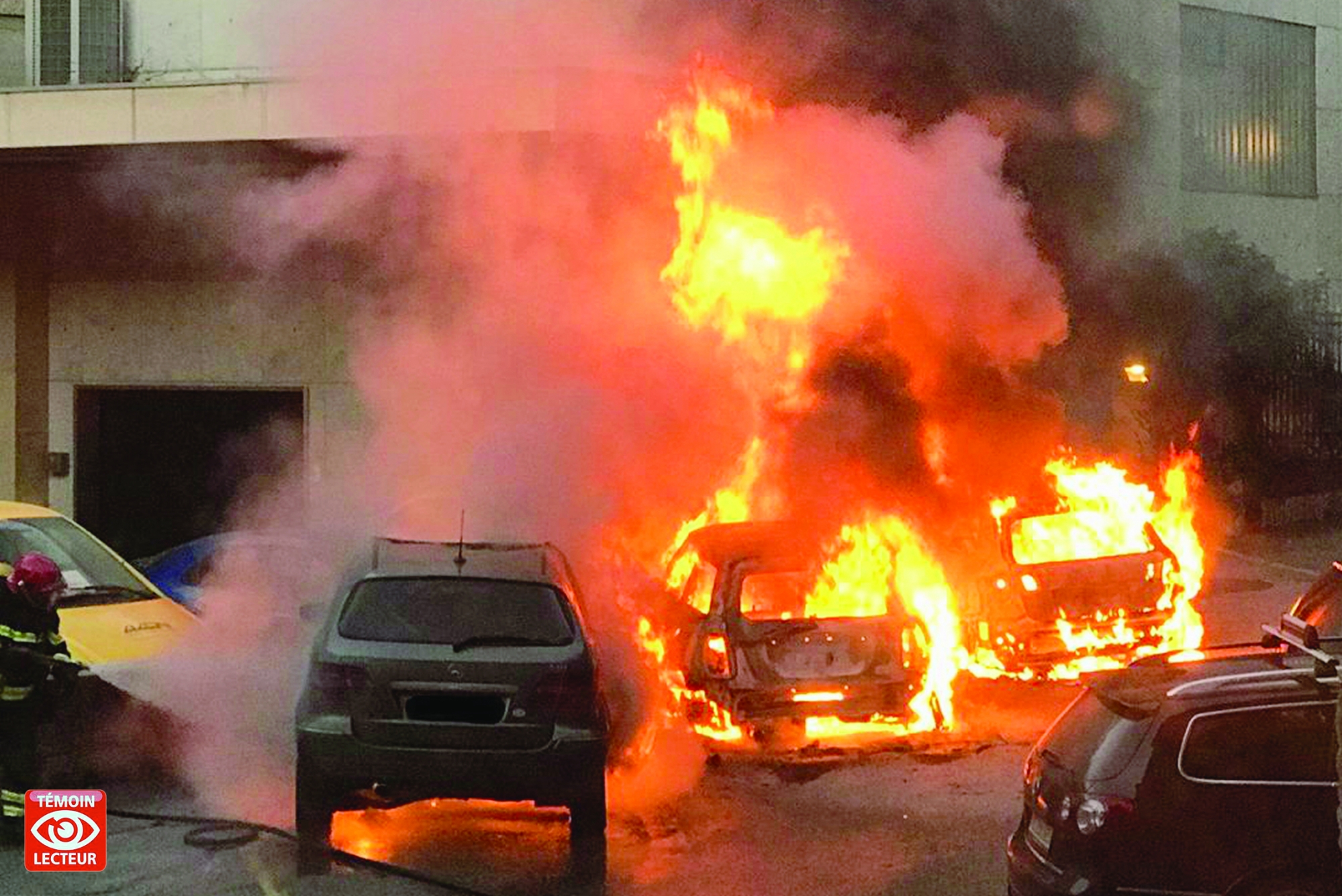 Incendie criminel dans le parking du Ministère public à Sion.



Témoin Lecteur