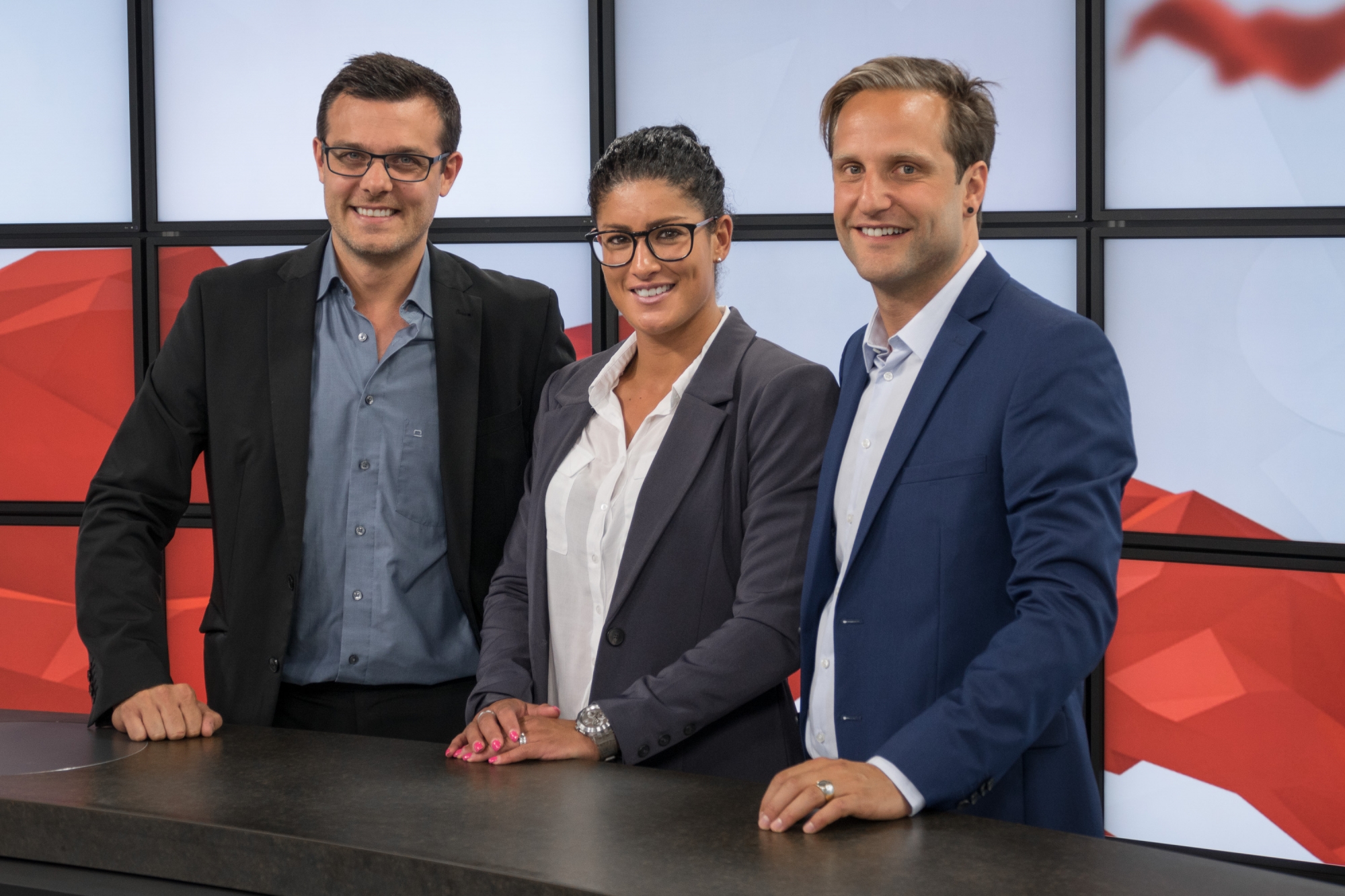 Maxime Siggen, Fanny Clavien et François de Riedmatten présenteront le journal de Canal9 cette saison.