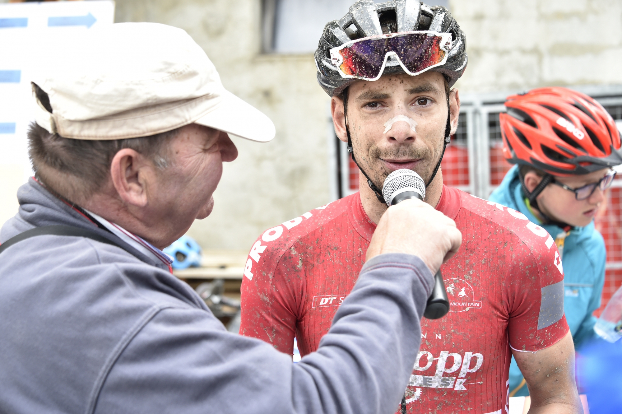 Arnaud Rapillard avait chuté lors du Grand Raid.