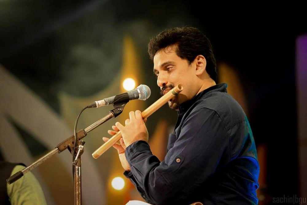 Ravi Kulur est une figure internationale de la musique traditionnelle indienne.