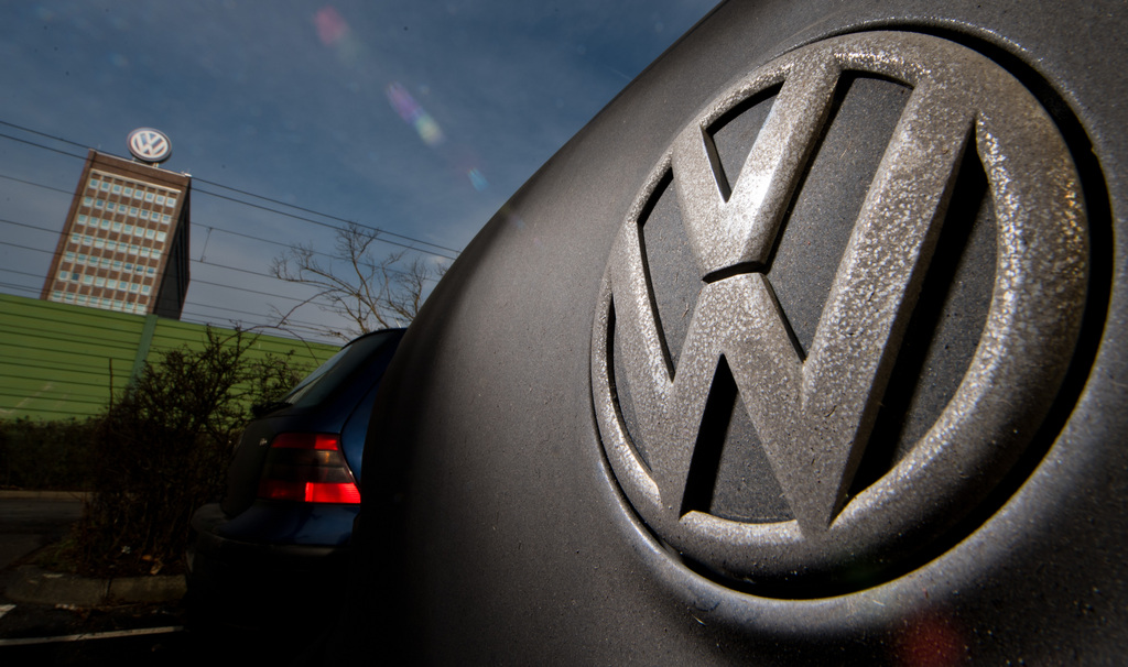 En septembre 2015, Volkswagen avait reconnu l'utilisation dans quelque 8 millions de véhicules en Europe d'un logiciel permettant de faire passer les moteurs pour bien moins polluants qu'ils ne l'étaient en réalité lors de tests d'homologation.