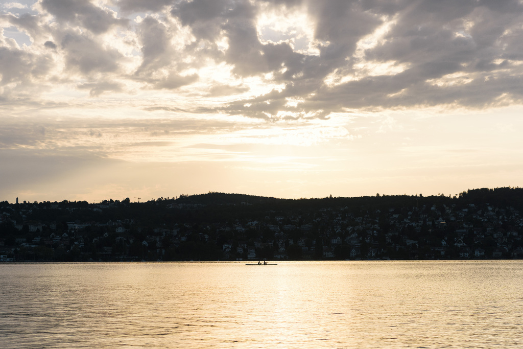 L'accident s'est produit dimanche vers 19h30 dans le lac Zurich. (illustration)