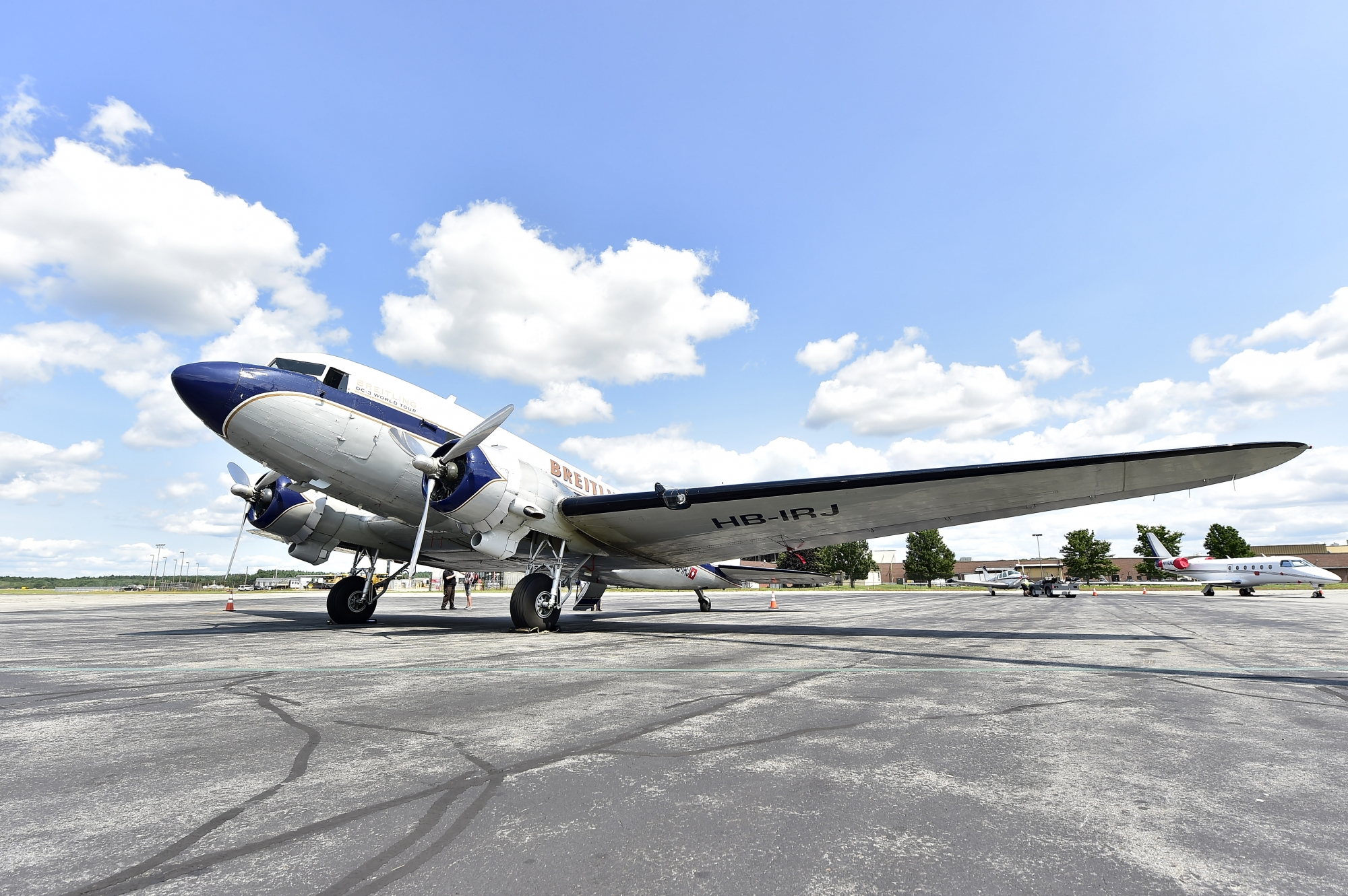 En bouclant son tour du monde à Genève le 12 septembre, le DC-3 de Breitling sera le plus vieil avion à avoir réaliser cet exploit.