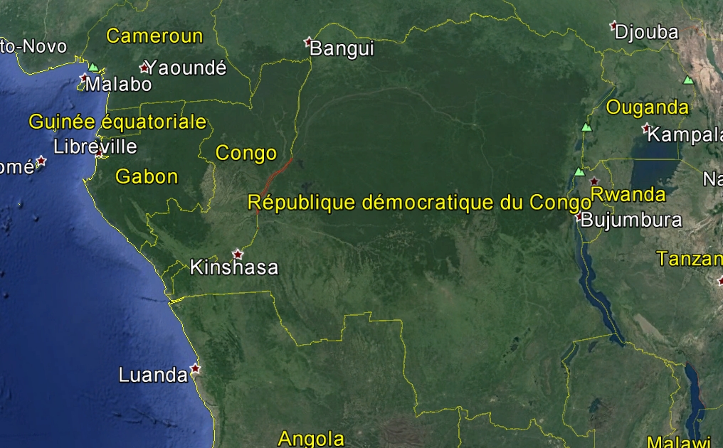 L'appareil s'est écrasé samedi matin à une centaine de kilomètres à l'est de Kinshasa.