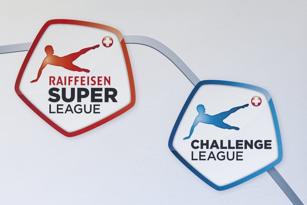La Super League et la Challenge League devraient rester à 10 équipes. Mais les barrages pourraient faire leur retour.