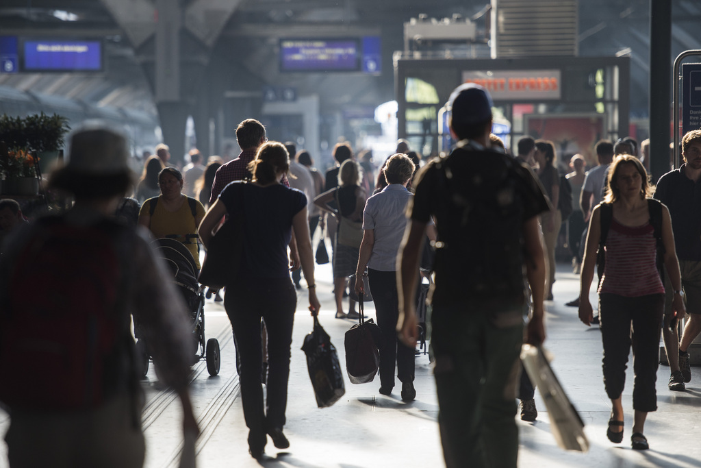 Entre les heures de travail, les transports et les tâches ménagères, il ne reste plus beaucoup de temps aux Suisses pour vivre.