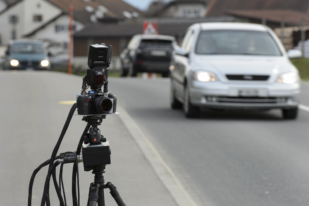 A ce jour, aucune dénonciation n'a encore été prononcée, ni aucune amende contre les diffuseurs de ces alertes anti-radars en Valais.