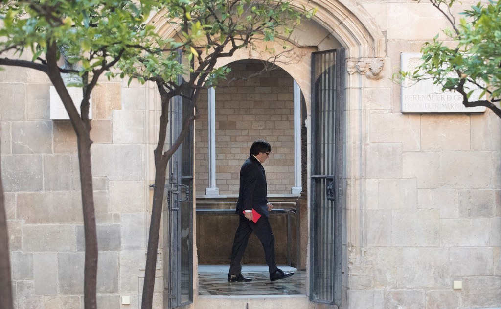 Carles Puigdemont a annoncé des élections pour le 20 décembre.