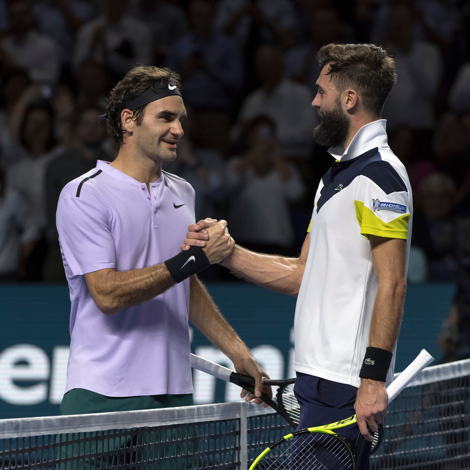 France's Benoit Paire, right, congratulates Switzerland's Roger Federer, left, after their round of sixteen match at the Swiss Indoors tennis tournament at the St. Jakobshalle in Basel, Switzerland, on Thursday, October 26, 2017. (KEYSTONE/Georgios Kefalas) TENNIS ATP 500 WORLD TOUR 2017 BASEL