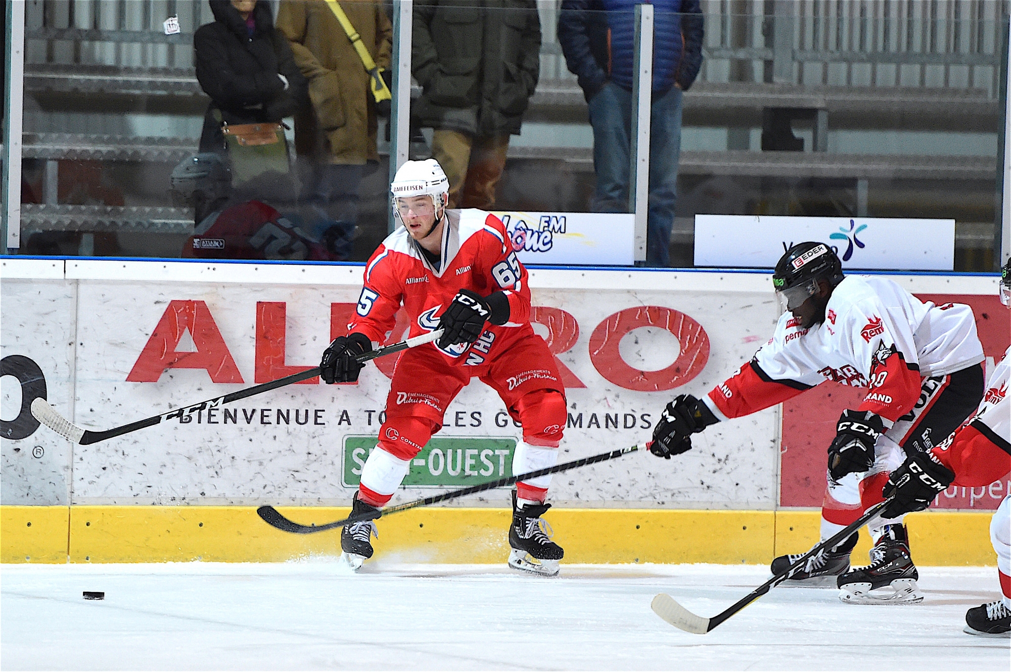 Le HC Sion est très impressionnant sur la glace. Il est en tête en Swiss Regio League depuis le début de la saison. En coulisses, ça bouge pas mal aussi.