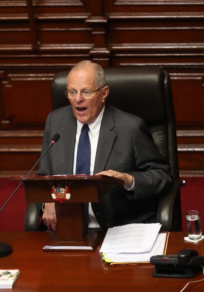 Le président péruvien Pedro Pablo Kuczynski garde ses fonctions