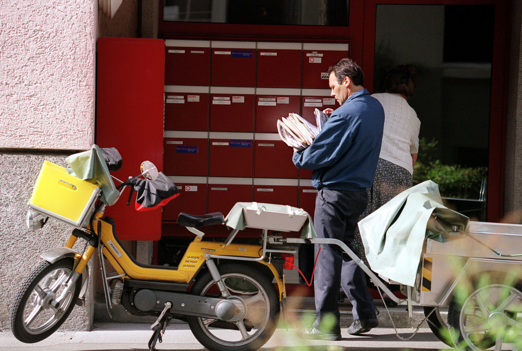 La Poste a annoncé aux différents offices cantonaux de la circulation de fausses dates pour la dernière expertise de 1400 vélomoteurs et de remorques.