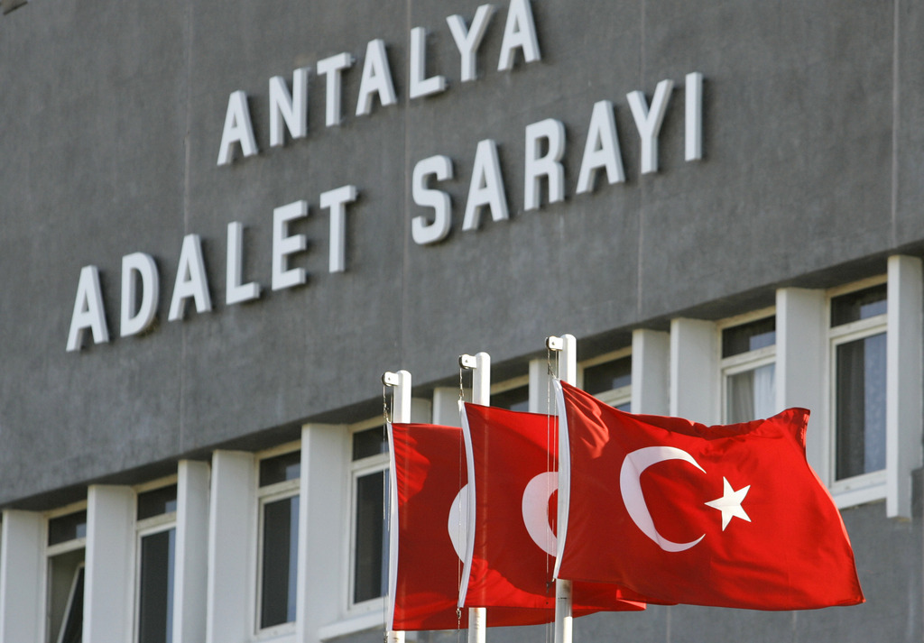 La justice turque a condamné 64 militaires à la prison à vie pour leur participation au coup d'Etat manqué de juillet 2016.