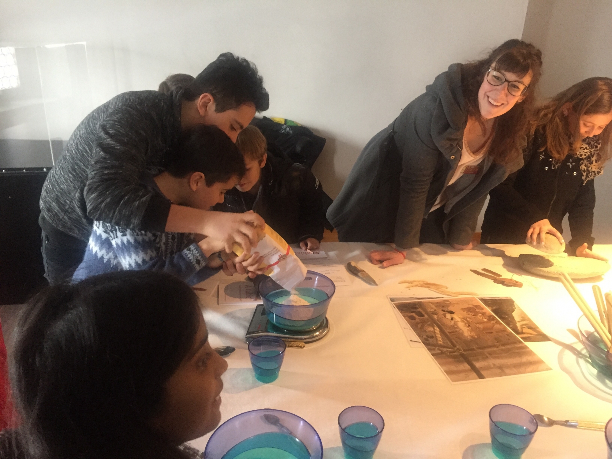 A table au Musée d'Histoire, atelier de vacances pour les enfants. Le Nouvelliste