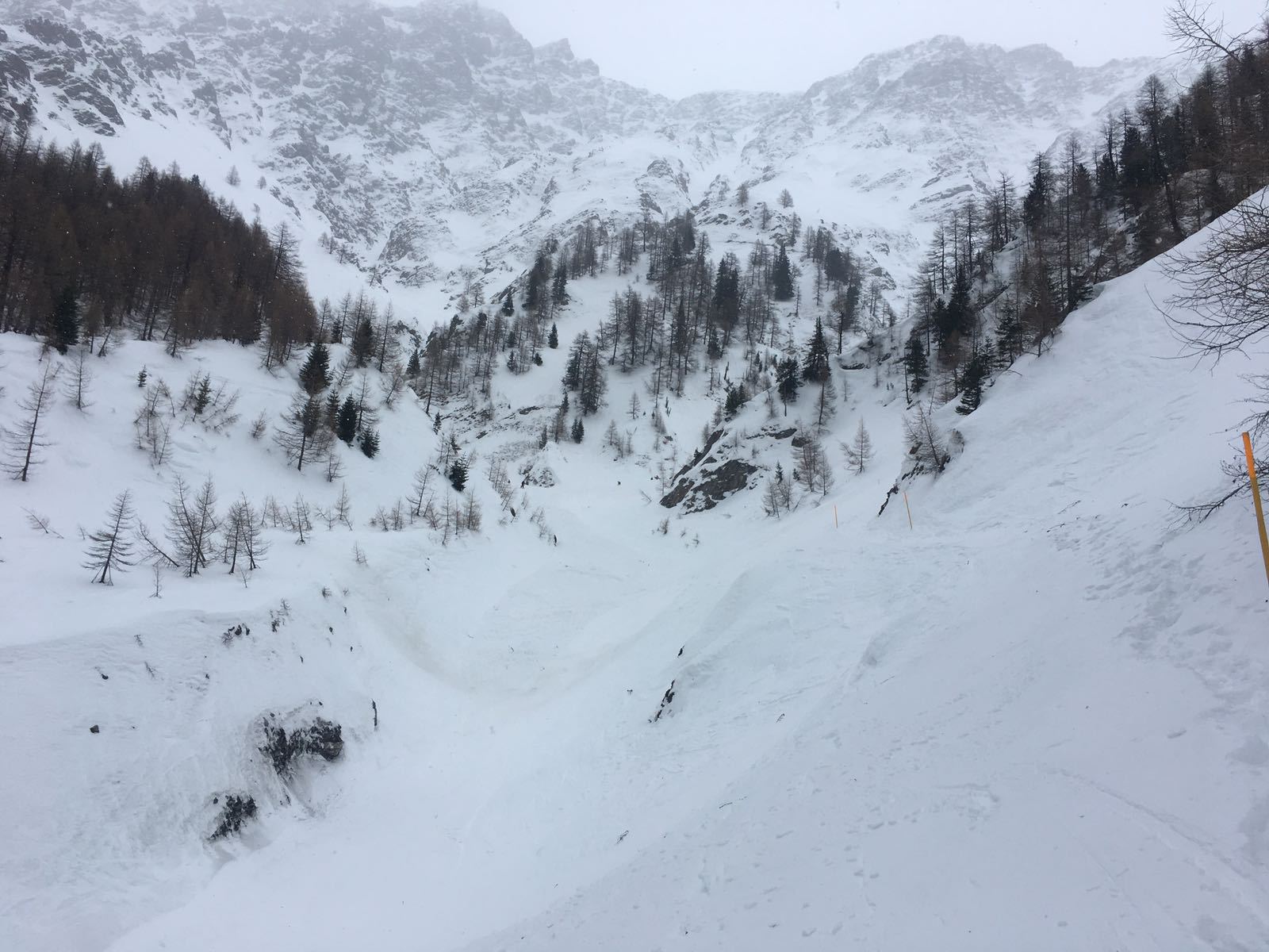 L'avalanche, qui a emporté deux randonneurs, a eu lieu dans la combe du Torrent de La Fouly.
