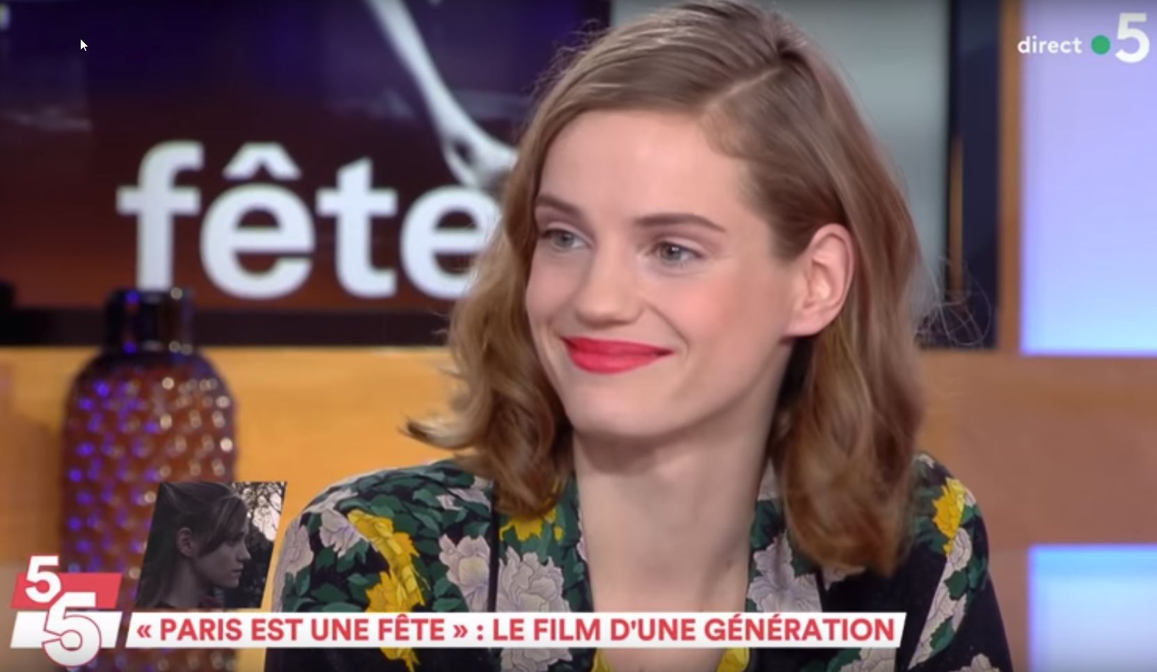 La comédienne sédunoise Noémie Schmidt a séduit mercredi soir sur le plateau de "C à vous", sur France 5.