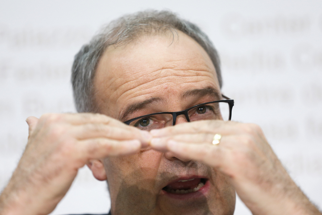 Bundesrat Guy Parmelin spricht waehrend einer Medienkonferenz, am Freitag, 9. Maerz 2018 in Bern. (KEYSTONE/Peter Klaunzer)