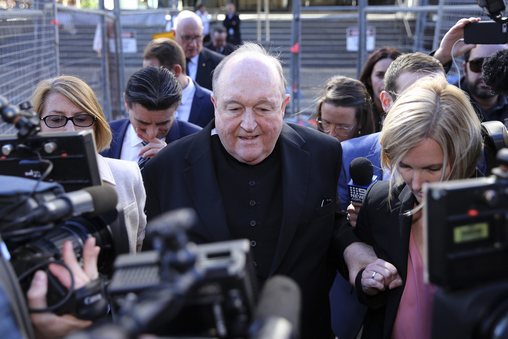 L'archevêque d'Adélaïde Philip Wilson, 67 ans, a été accusé d'avoir caché des abus commis par un prêtre pédophile.