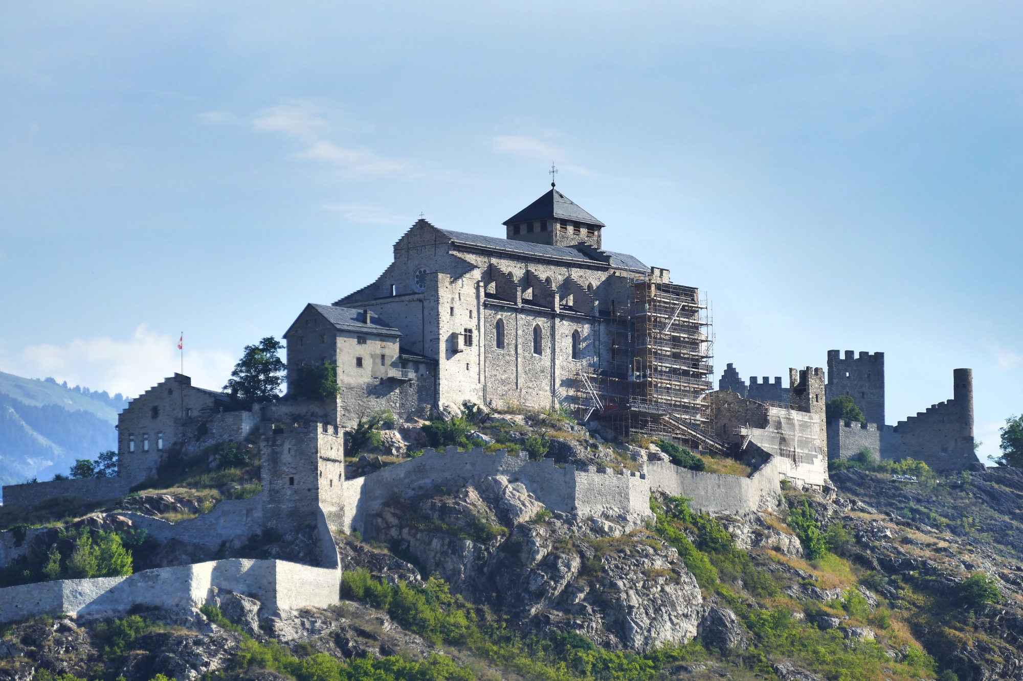 La restauration du château de Valère est placée sous l'égide de Christophe Amsler depuis plus de vingt ans.