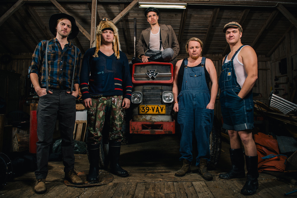 Les finlandais de Steve'n'Seagulls mettront le feu au domaines des Iles le jeudi 9 août.