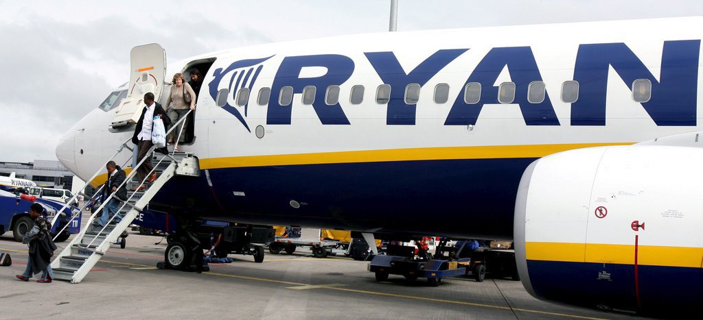 La cabine d'un avion de la compagnie Ryanair a subi une dépressurisation vendredi, le contraignant à faire un atterrissage d'urgence à Francfort.