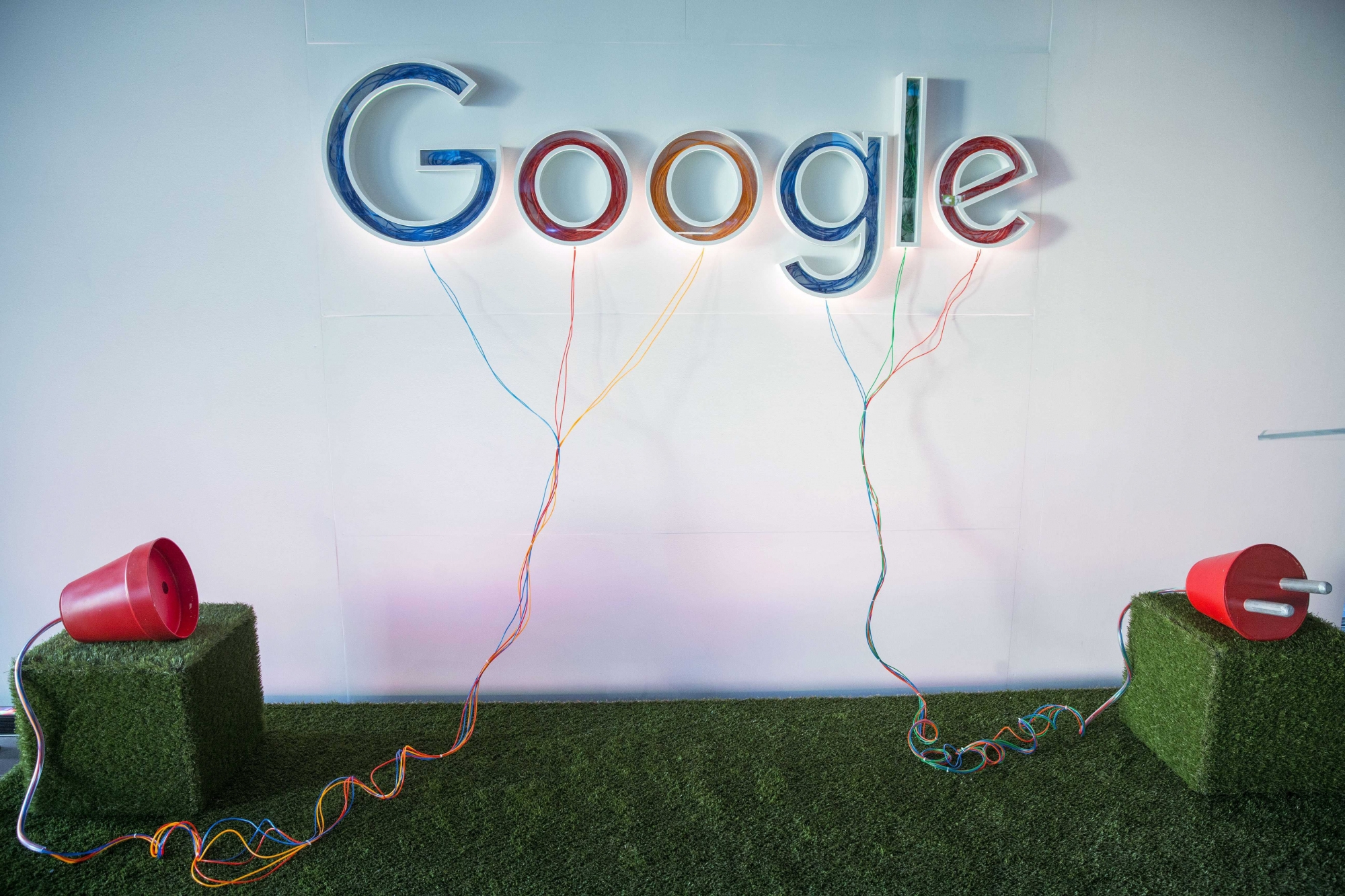 FILE - The Google logo during the opening of the new Google data center in Eemshaven, The Netherlands, 06 December 2016. According to reports, the EU on 18 July 2018 fines Google with a fine of five billion US dollars over 'illegal restrictions on the use of Android.' (KEYSTONE/EPA/VINCENT JANNINK) USA EU GOOGLE ANDROID STRAFE