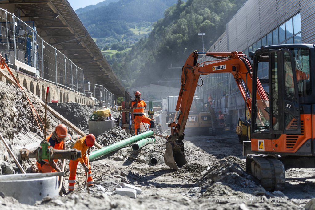 Pour les syndicats, les travailleuses et travailleurs suisses doivent bénéficier de la bonne conjoncture actuelle.