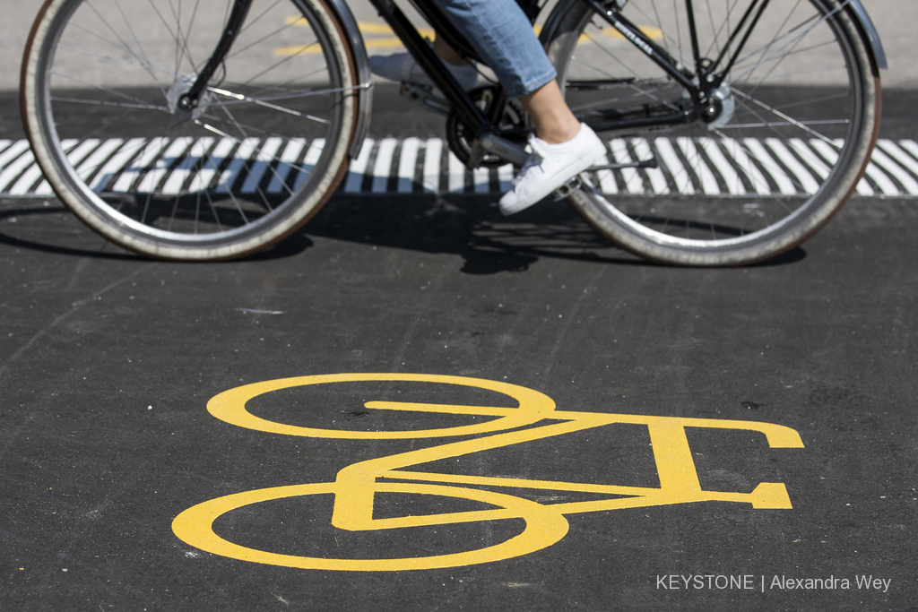 La Suisse a fait d'importants efforts en matière de mobilité douce. Mais beaucoup reste à faire (archives).