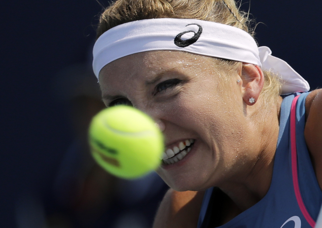 L'aventure s'arrête dès le premier tour pour Timea Bacsinszky à l'US Open.