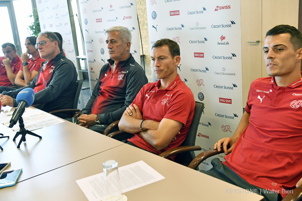 Tous les joueurs de l'équipe de suisse étaient présents lors de cette conférence de presse.