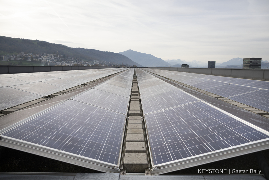 La Suisse ne construit pas assez d'installations solaires, éoliennes ou biomasse.