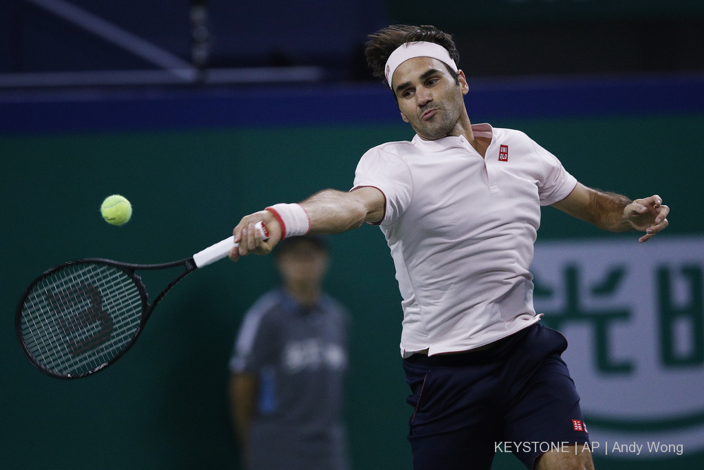 Roger Federer a battu Nishikori en remportant le tie-break de la deuxième manche.