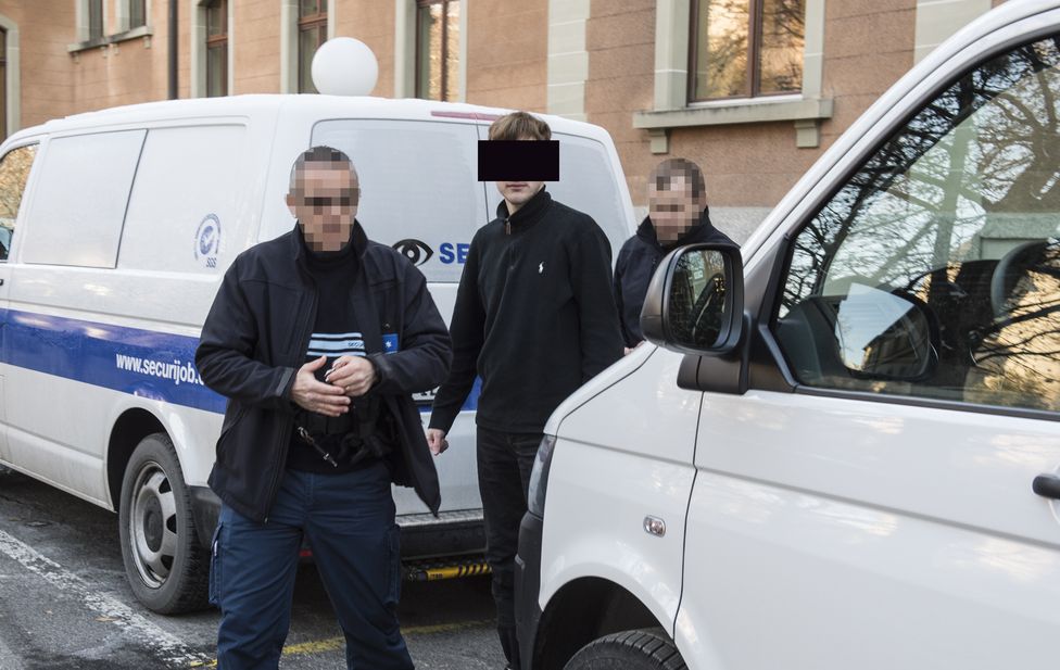 L'agresseur à la hache de Martigny s'est retrouvé ce mardi devant le Tribunal cantonal, vingt mois après avoir été acquitté par cette même cour.