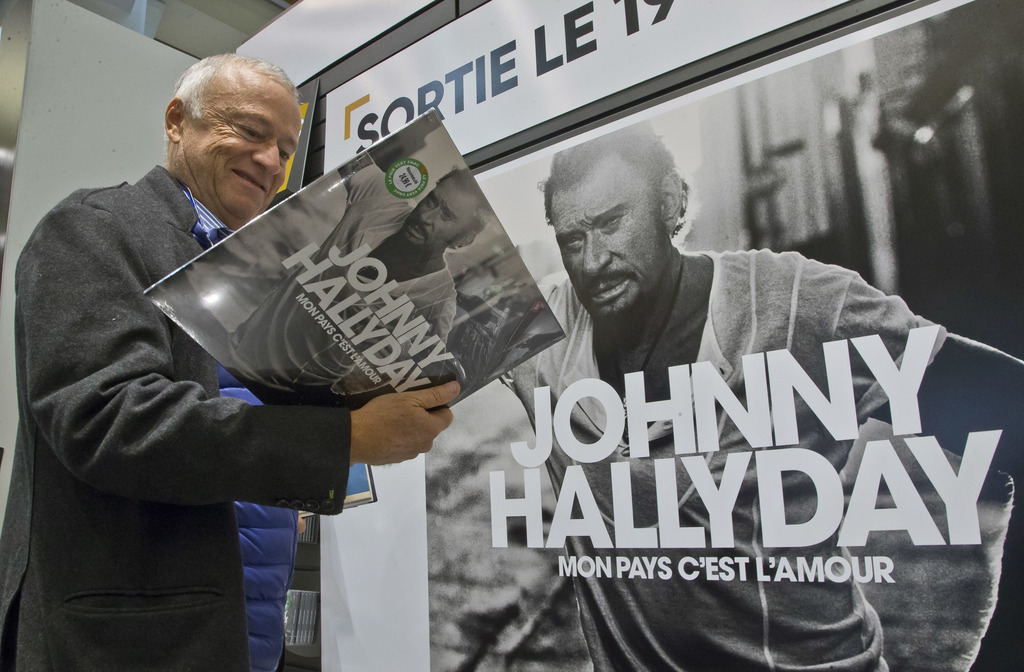 Au regard de ce démarrage en flèche, le disque pourrait devenir le plus gros succès commercial de Johnny Hallyday, décédé en décembre dernier à l'âge de 74 ans.