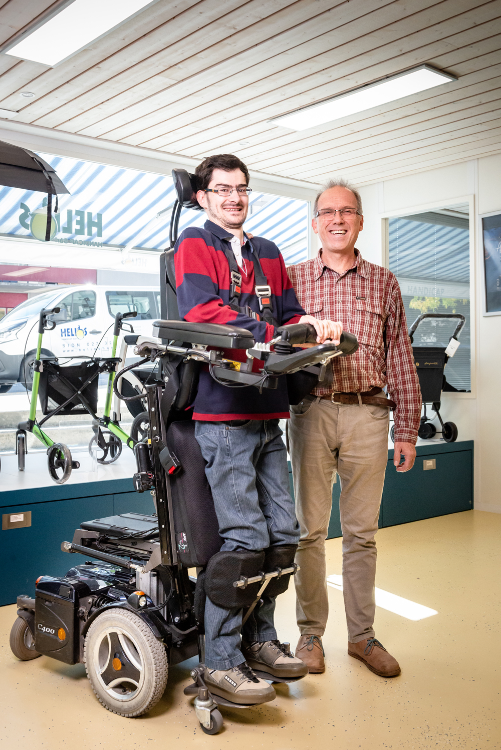 Hélios Handicap est la seule entreprise romande à s’être spécialisée dans l’adaptation de commandes spéciales pour les tétraplégiques.