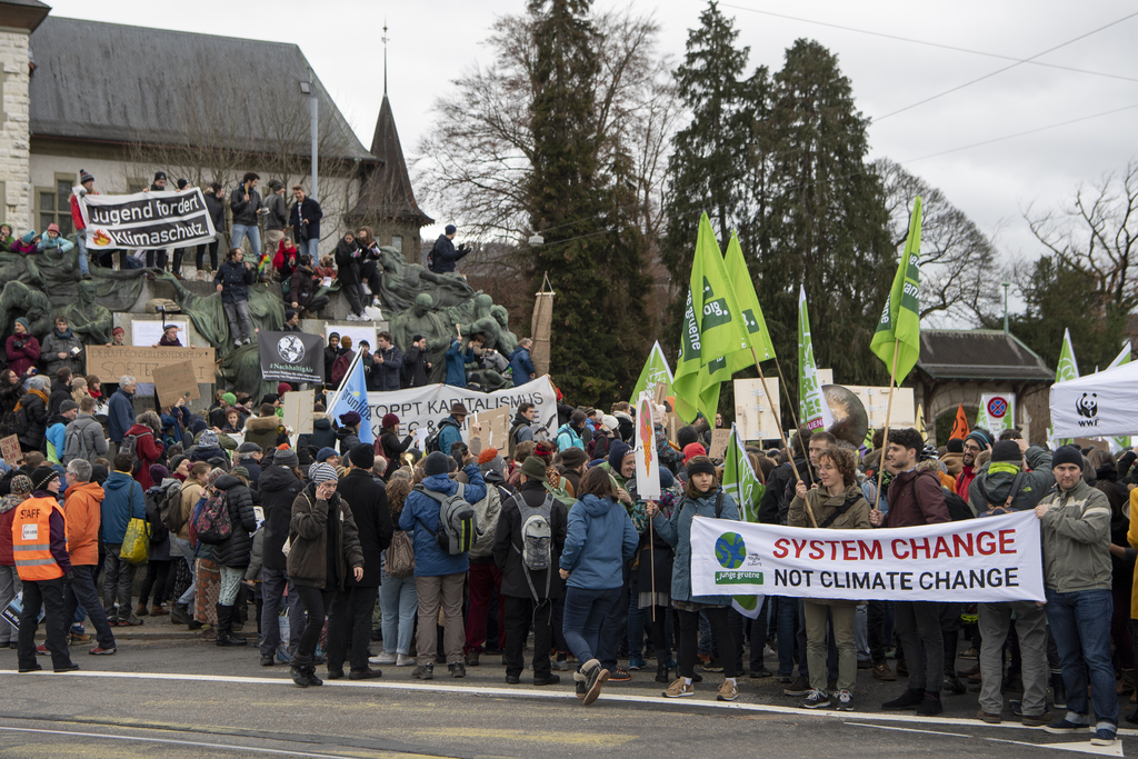 Les manifestants ont répondu à l'appel de l'Alliance pour le climat.