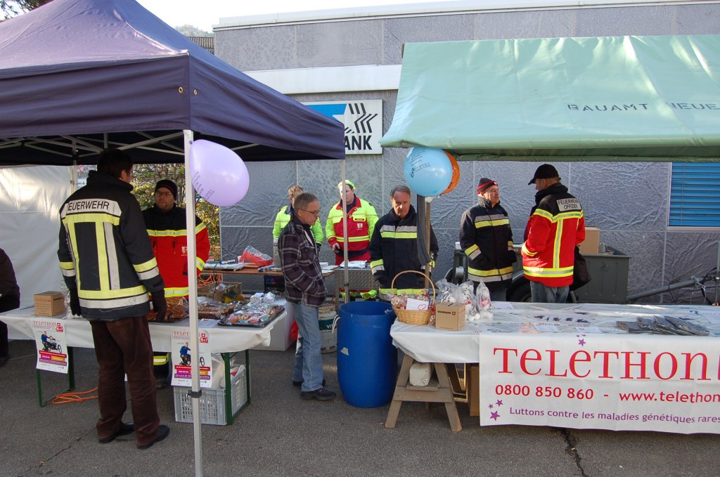 Des milliers de bénévoles tels que sapeurs-pompiers, jeunesses campagnardes, bénévoles et familles se sont mobilisés depuis vendredi à midi afin de collecter des fonds.