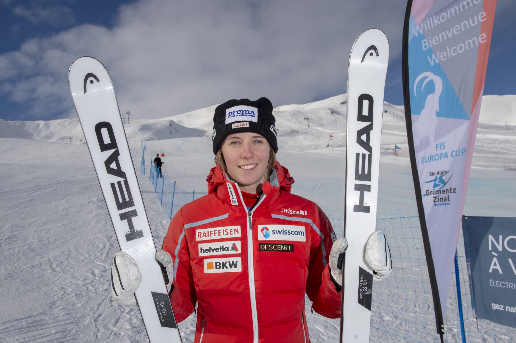 Camille Rast flirte avec le top.5 en terminant au sixième rang du slalom géant de Zinal. 
