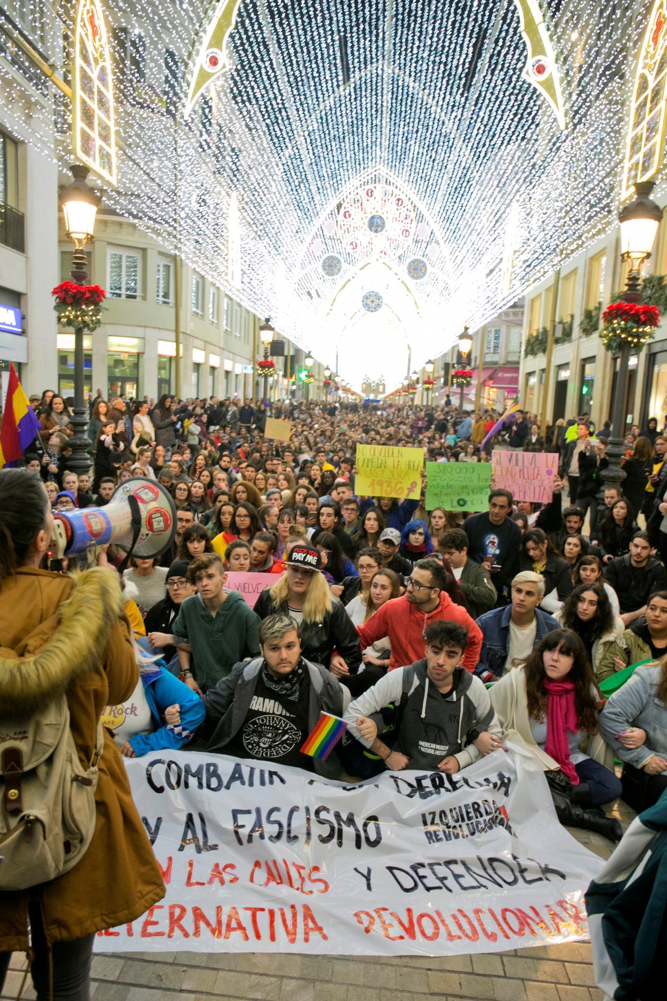 epa07206778 Thousands of people occupy the Larios street in Malaga, southern Spain, 03 December 2018 in protest for the outcome of the Andalusian regional elections held on 02 December 2018. Reports state that a total of 12 Members of Parliament of the far-right party Vox have won a seat in the Andalusian regional Parliament for fist time since its foundation.  EPA/vÅlvaro Cabrera SPAIN ANDALUCIA ELECTIONS