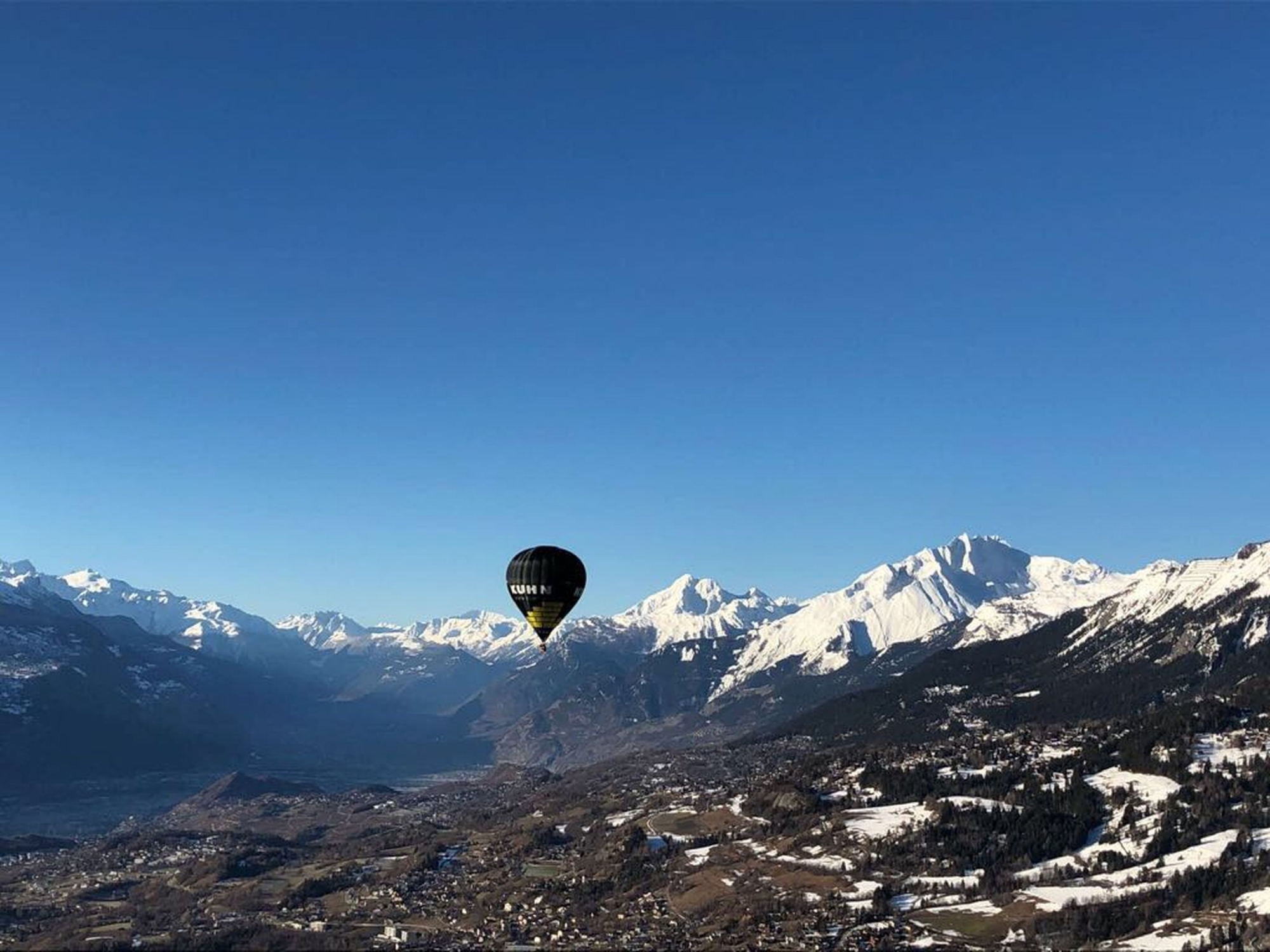 Une fois encore, les montgolfières vont voler dans le ciel de Crans-Montana samedi et dimanche lors du Rassemblement international. 