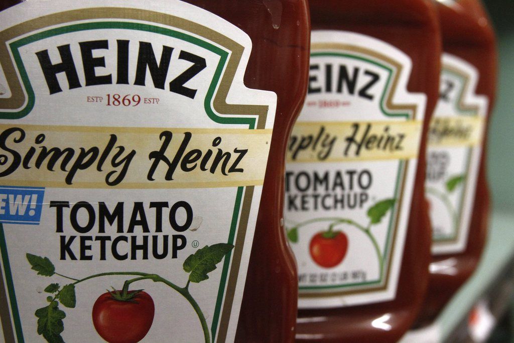 Le groupe Heinz produit du ketchup et des sauces, des snacks, des conserves et des aliments pour bébés.