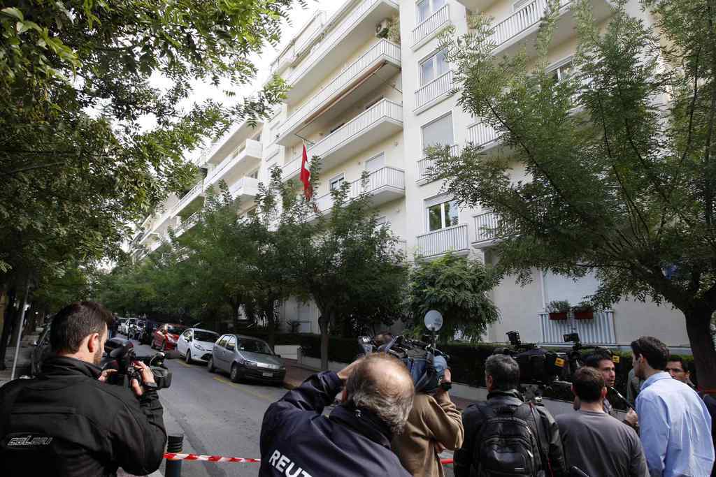 L'action de protestation, menée par le groupe militant "Rubikon", n'a duré que quelques minutes dans la salle d'attente de l'ambassade suisse à Athènes (Grèce). (Archives)