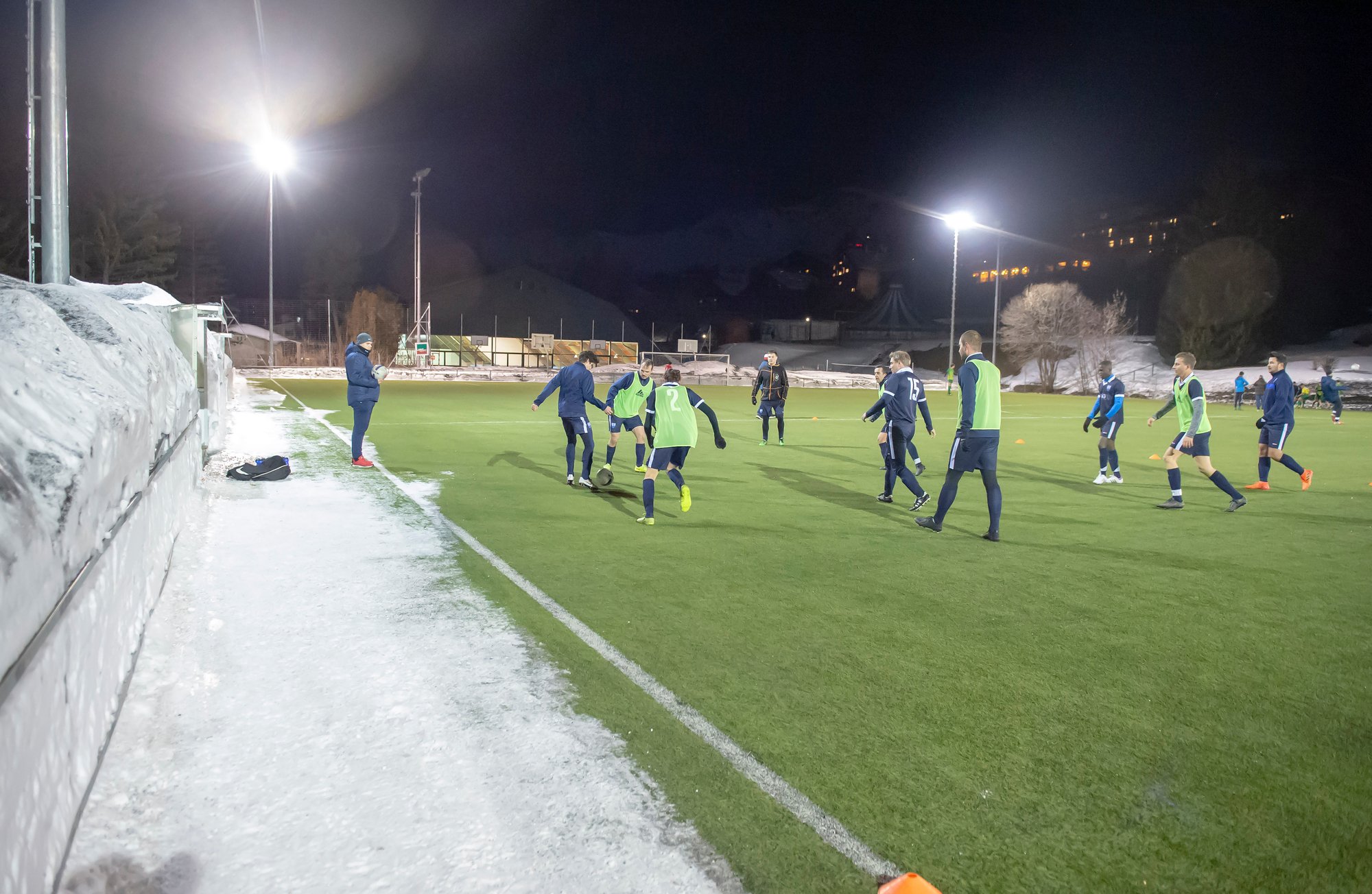 Le FC Crans-Montana fait partie de la dizaine de clubs valaisans qui sont équipés d'un terrain synthétique.