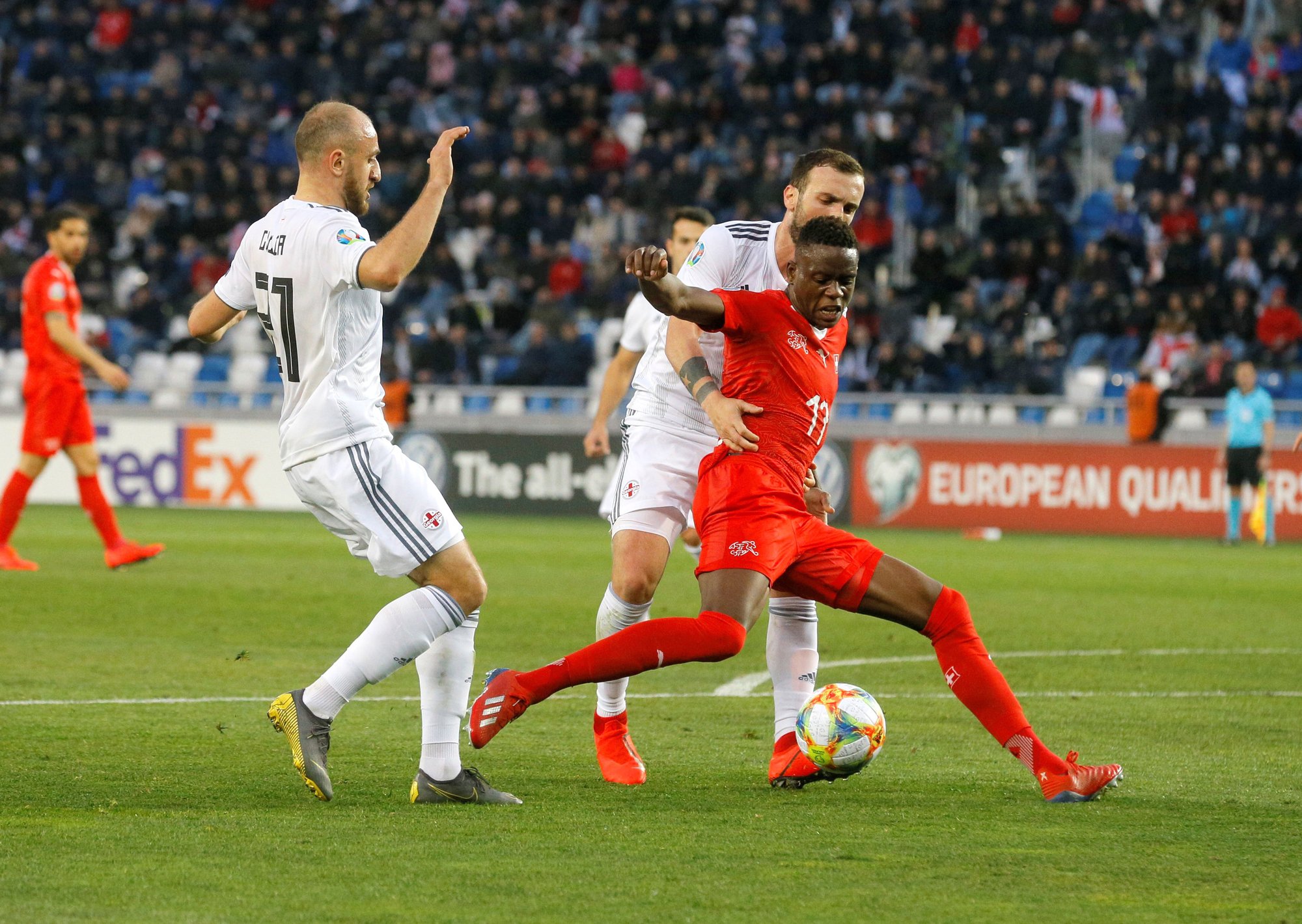 Denis Zakaria et la Suisse ont souffert contre la Géorgie.