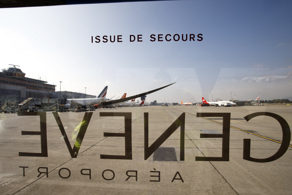 L'aéroport de Genève pourrait par exemple réduire les taxes pour les compagnies qui utilisent des avions moins bruyants.